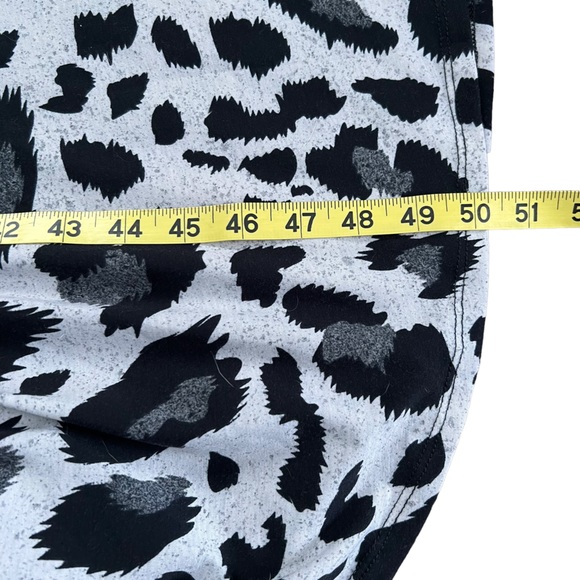 NWT LuloRoe Ryane Empire Waist Dress Leopard Gray Black Long Sleeve Stretch - Picture 7 of 13